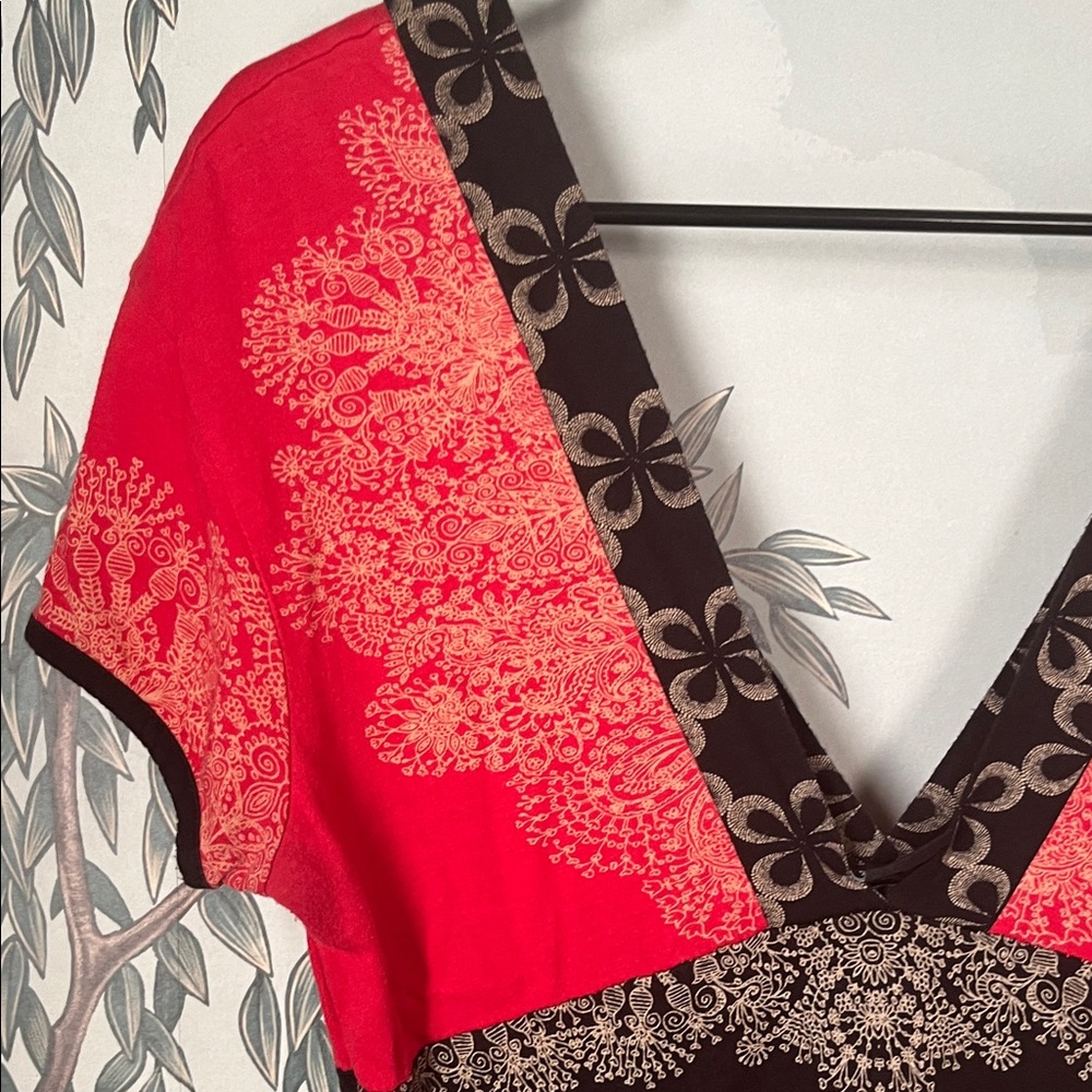 Desigual Red and Black Floral short dress, vintage, medium. - Picture 2 of 11